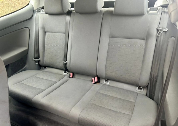 Volkswagen Golf cena 4900 przebieg: 288273, rok produkcji 2004 z Łódź małe 29